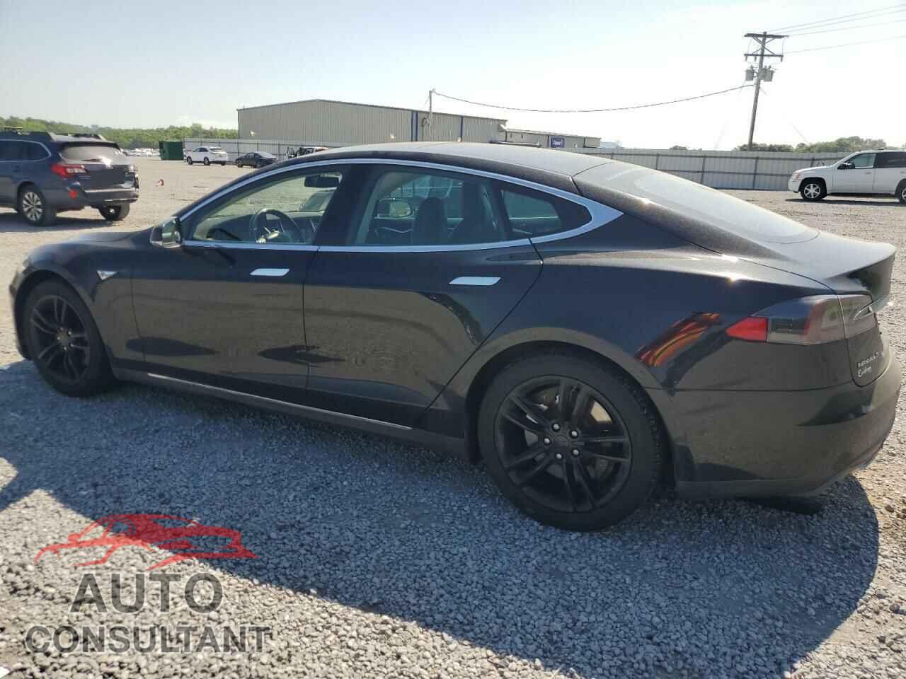 TESLA MODEL S 2016 - 5YJSA1E17GF123934