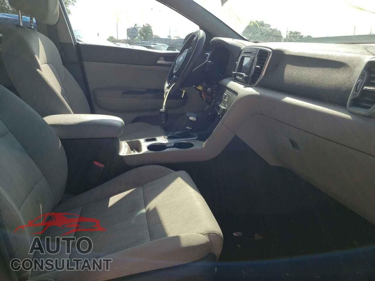 KIA SPORTAGE 2017 - KNDPMCAC8H7219093