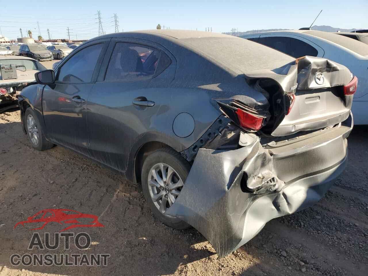 MAZDA 2 2019 - 3MDDJBTV4KM308793
