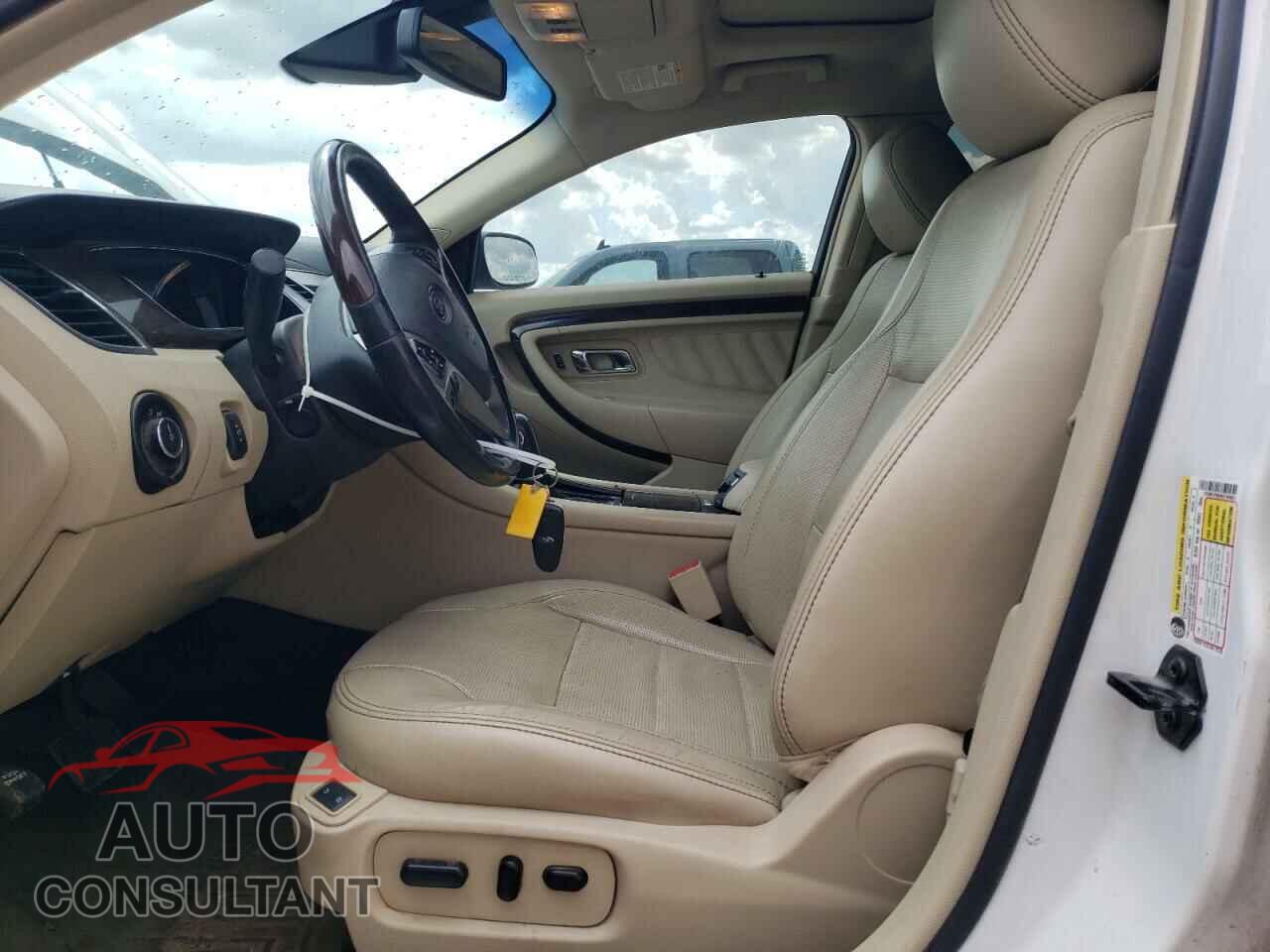 FORD TAURUS 2013 - 1FAHP2F88DG159651