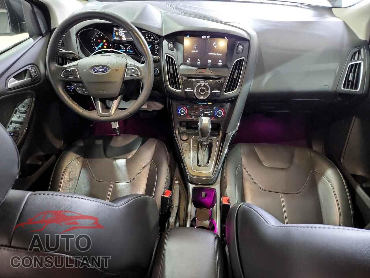 FORD FOCUS 2018 - 1FADP3N29JL232899