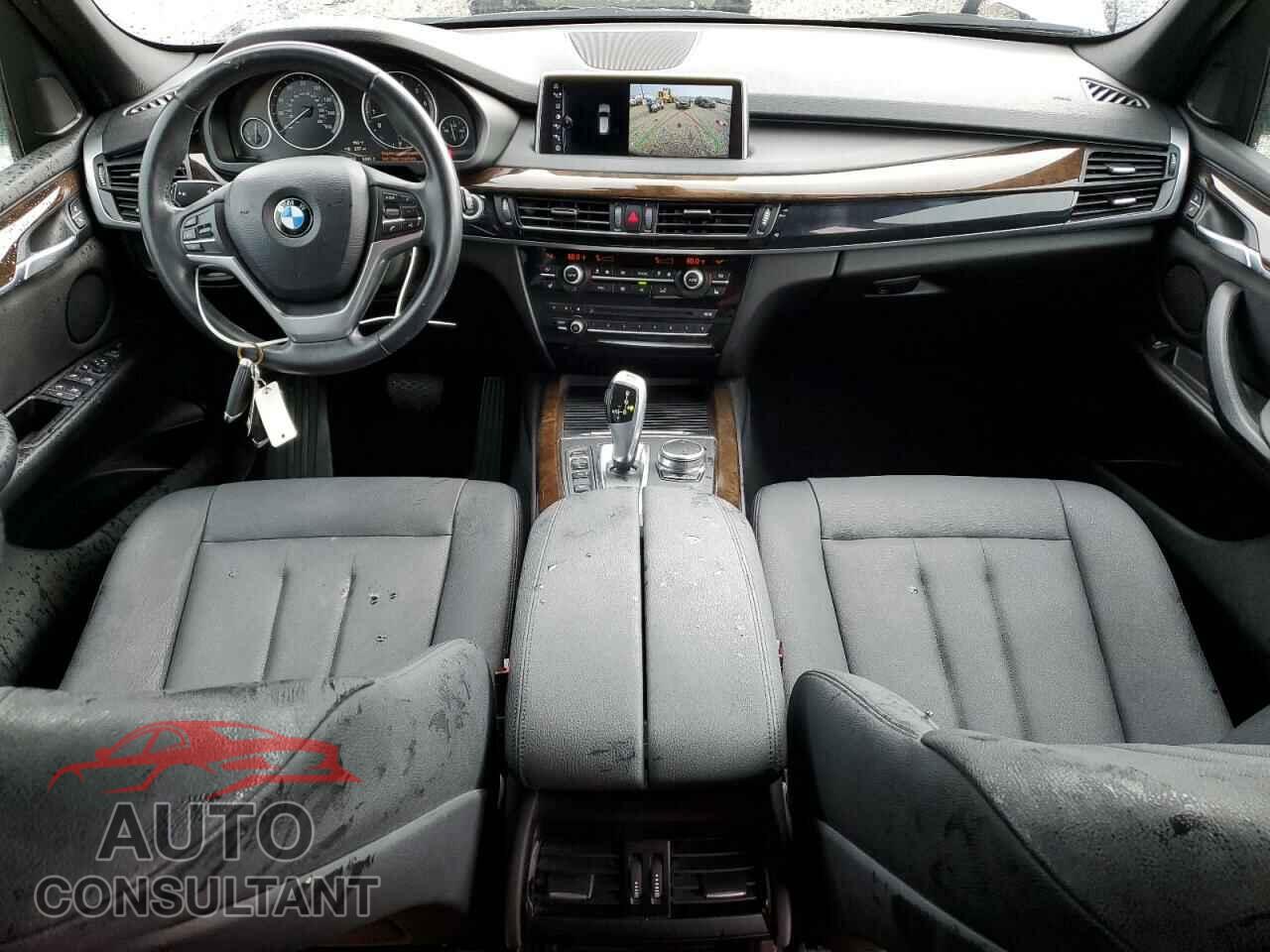 BMW X5 2017 - 5UXKR0C3XH0V75348