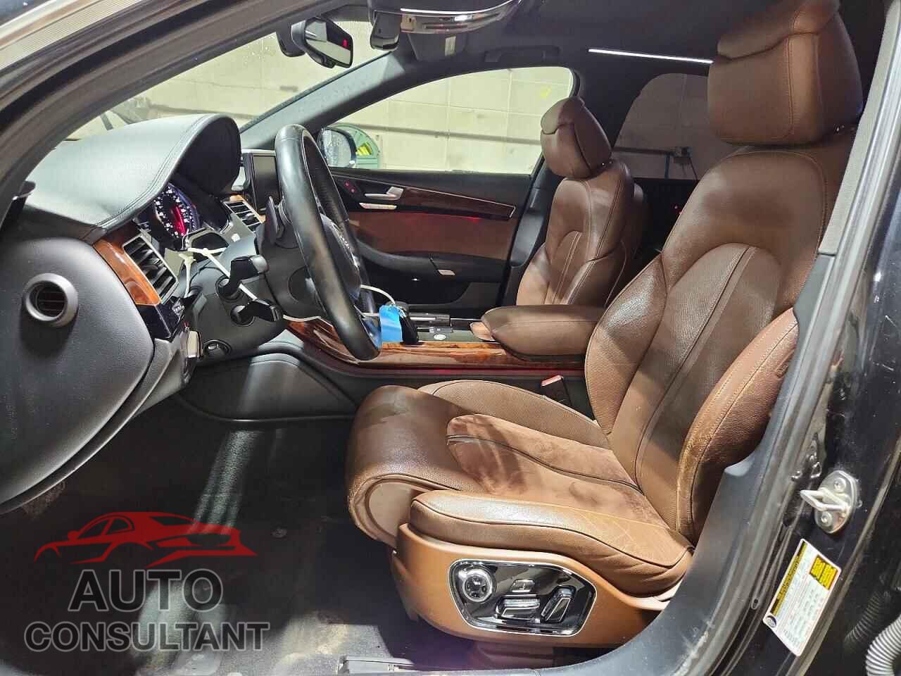 AUDI A8 2012 - WAURVAFD1CN006984