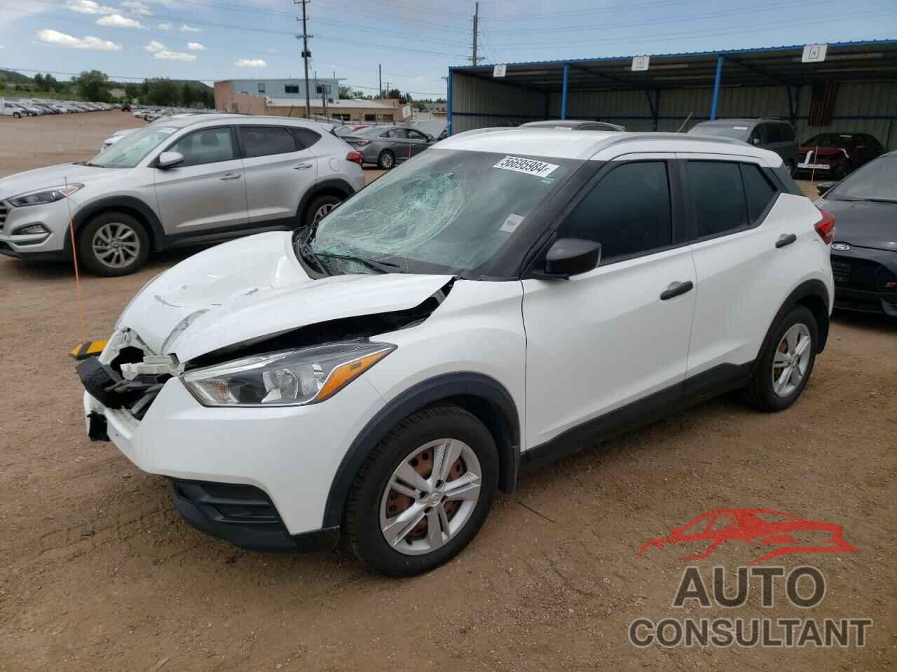 NISSAN KICKS 2018 - 3N1CP5CU0JL522364