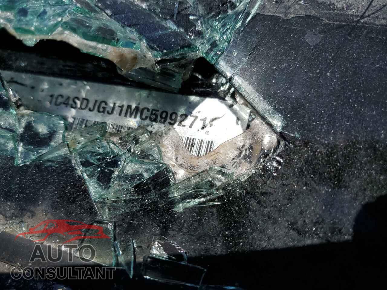 DODGE DURANGO 2021 - 1C4SDJGJ1MC599271