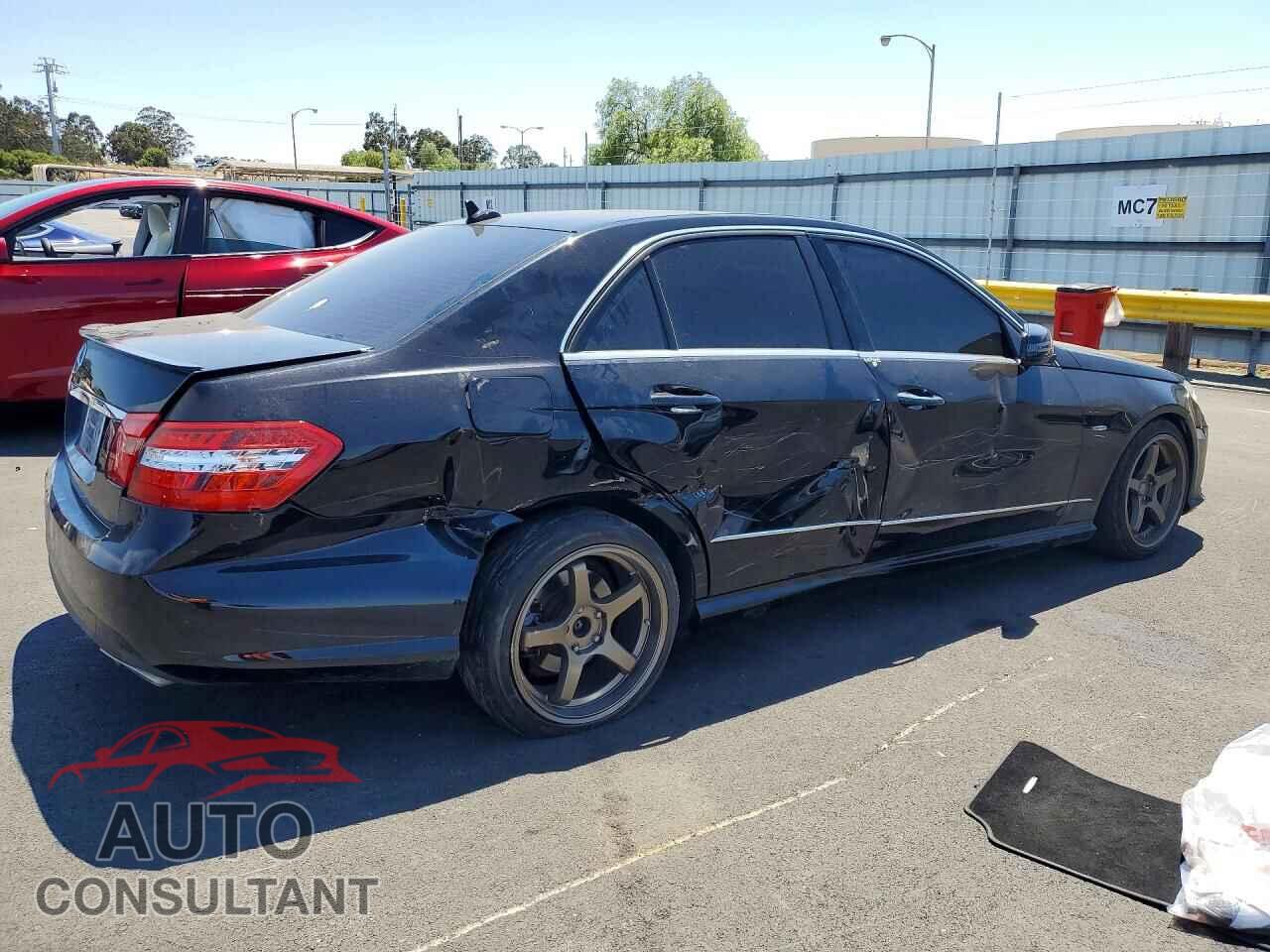 MERCEDES-BENZ E-CLASS 2012 - WDDHF5KB4CA604765