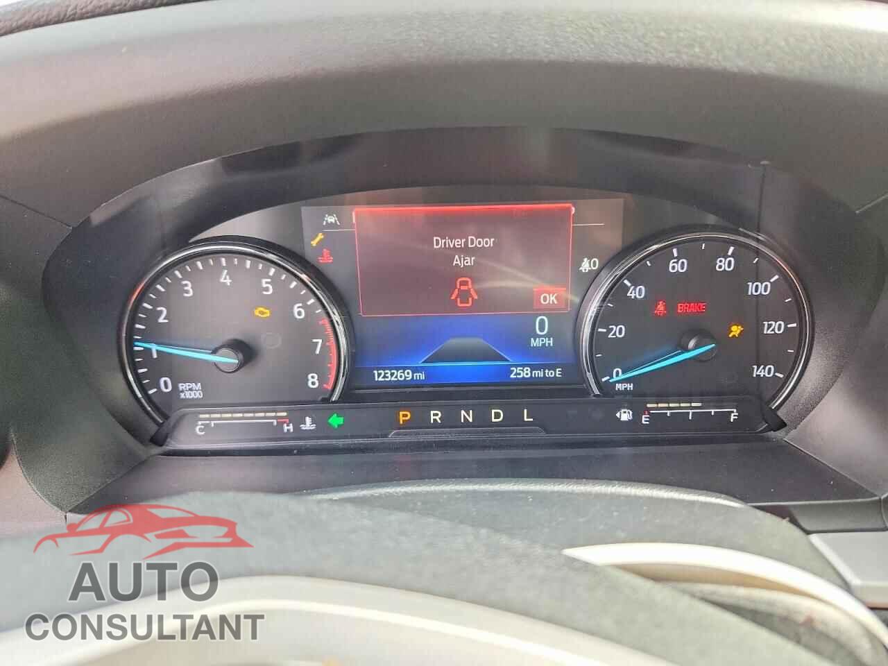 FORD EXPLORER 2022 - 1FMSK8DH9NGA53016