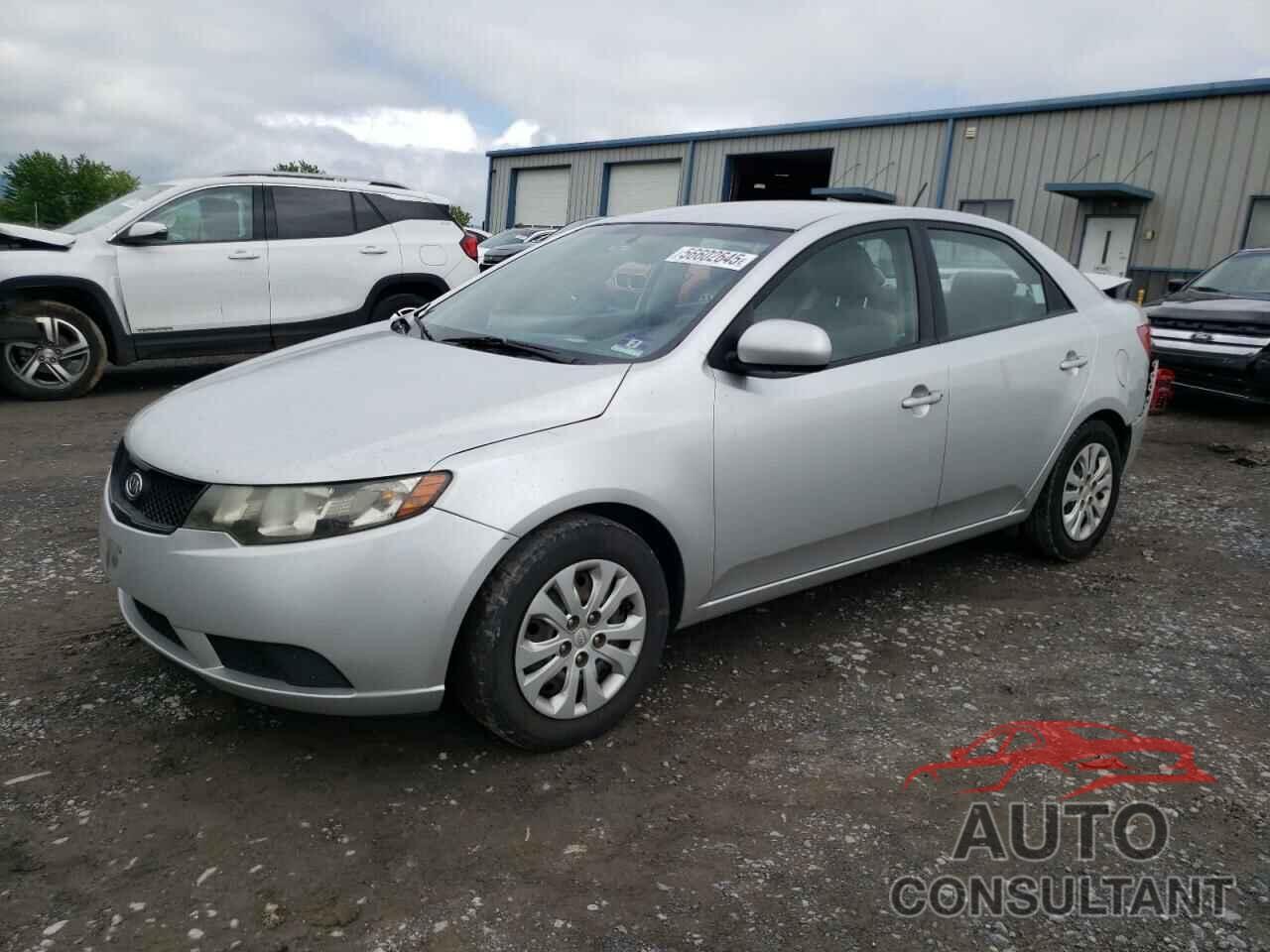KIA FORTE 2010 - KNAFT4A21A5093993