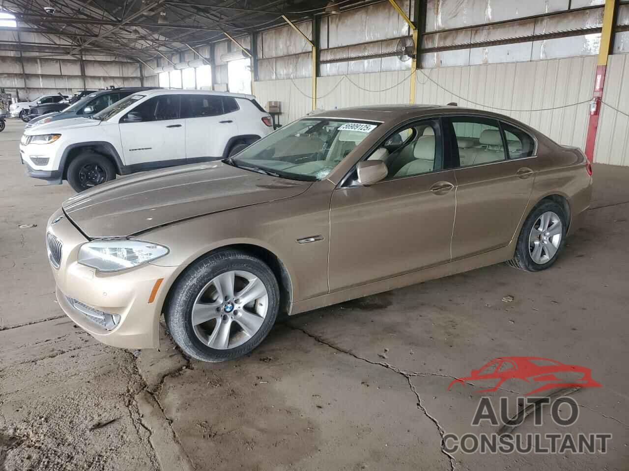 BMW 5 SERIES 2012 - WBAXG5C50CDW85402
