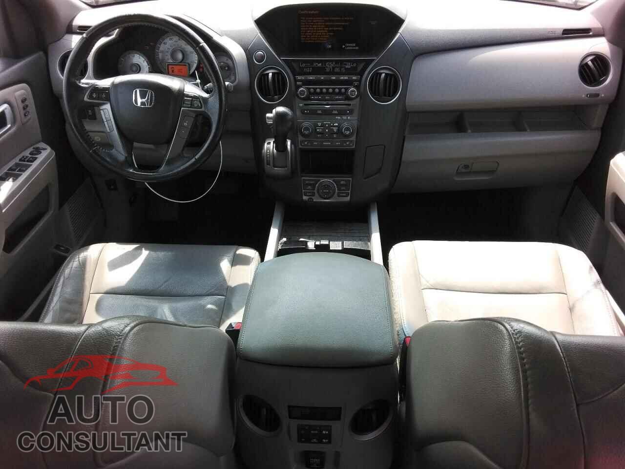 HONDA PILOT 2012 - 5FNYF3H96CB006736
