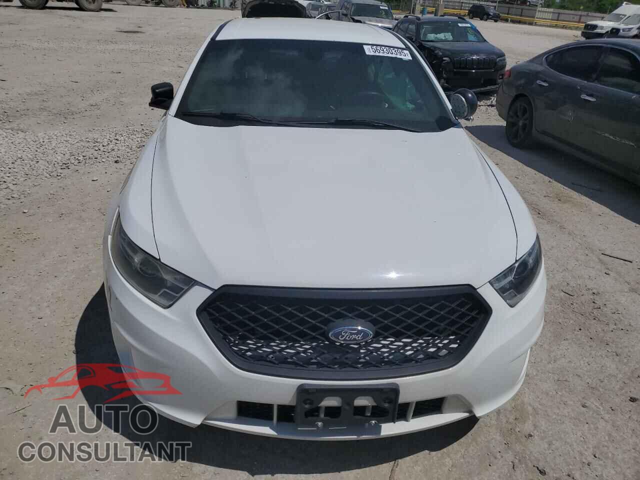 FORD TAURUS 2017 - 1FAHP2L82HG100122