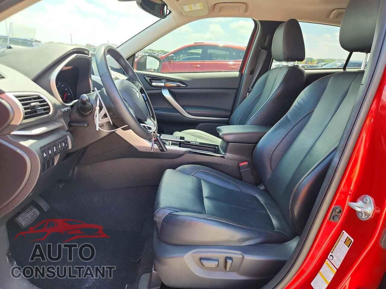 MITSUBISHI ECLIPSE 2018 - JA4AT5AA4JZ068342