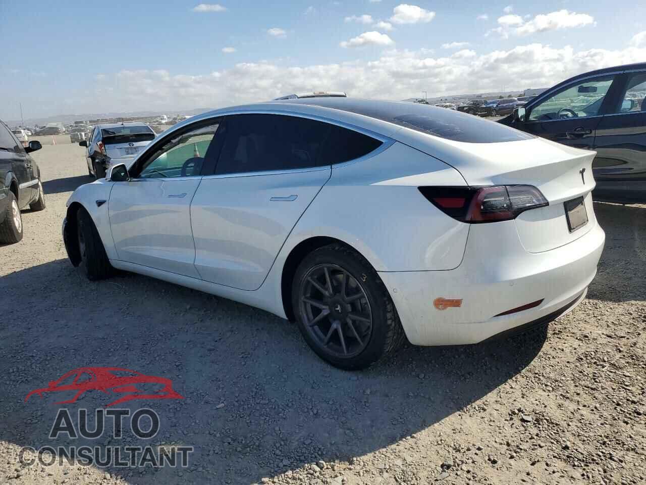 TESLA MODEL 3 2020 - 5YJ3E1EA7LF590791