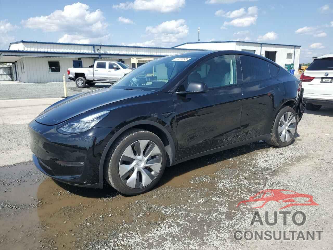 TESLA MODEL Y 2022 - 7SAYGDEE3NF309452