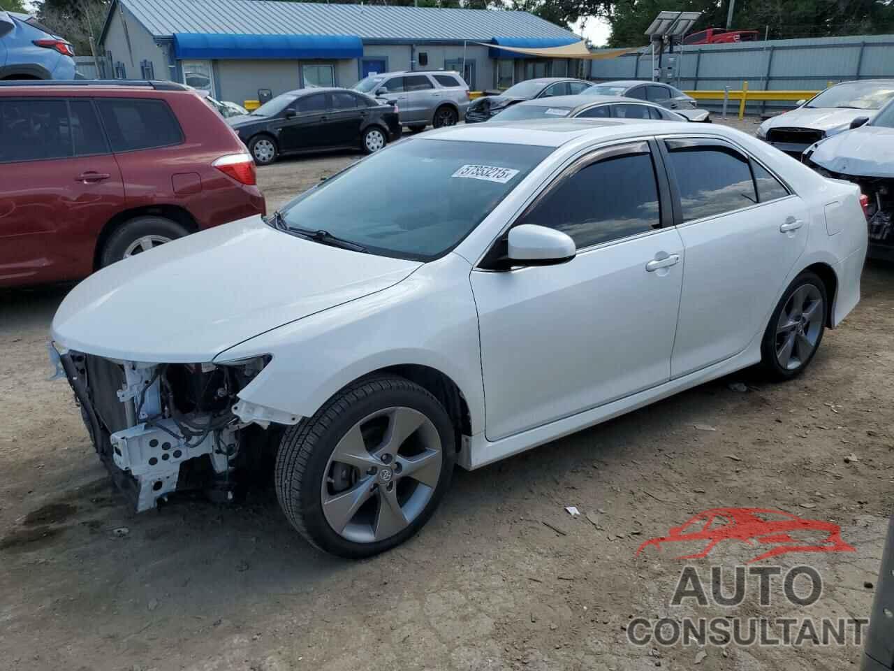 TOYOTA CAMRY 2014 - 4T1BF1FK4EU441129