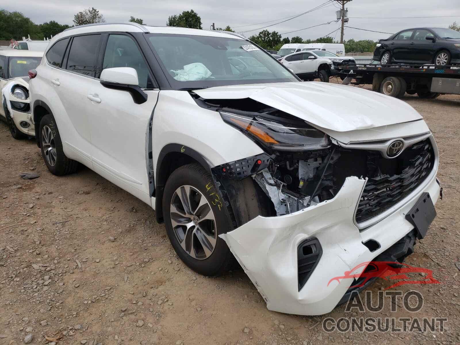 TOYOTA HIGHLANDER 2021 - 5TDGZRBH3MS076438
