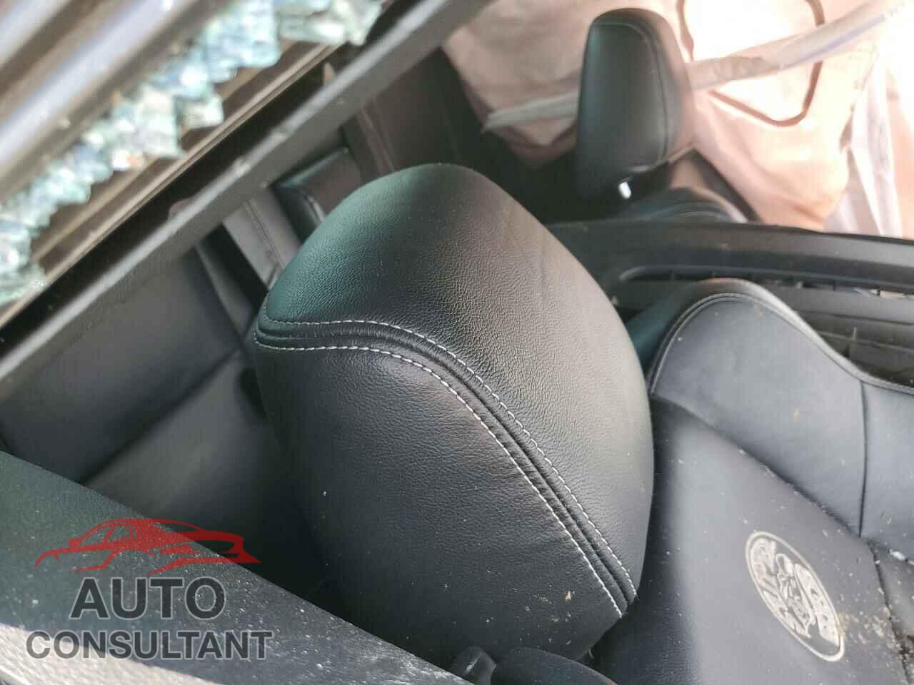 DODGE CHALLENGER 2017 - 2C3CDZFJ0HH568119