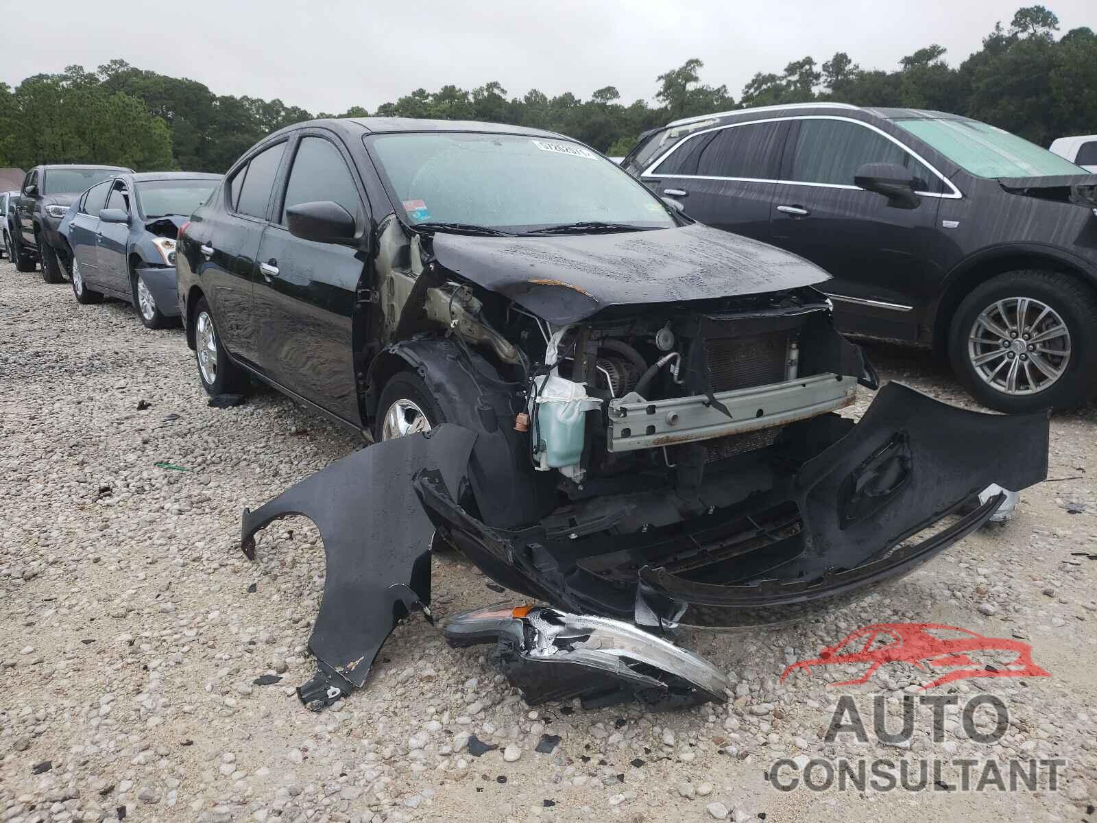 NISSAN VERSA 2016 - 3N1CN7APXGL850463