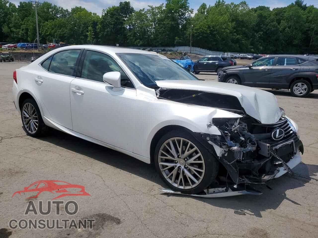 LEXUS IS 2014 - JTHCF1D25E5002087