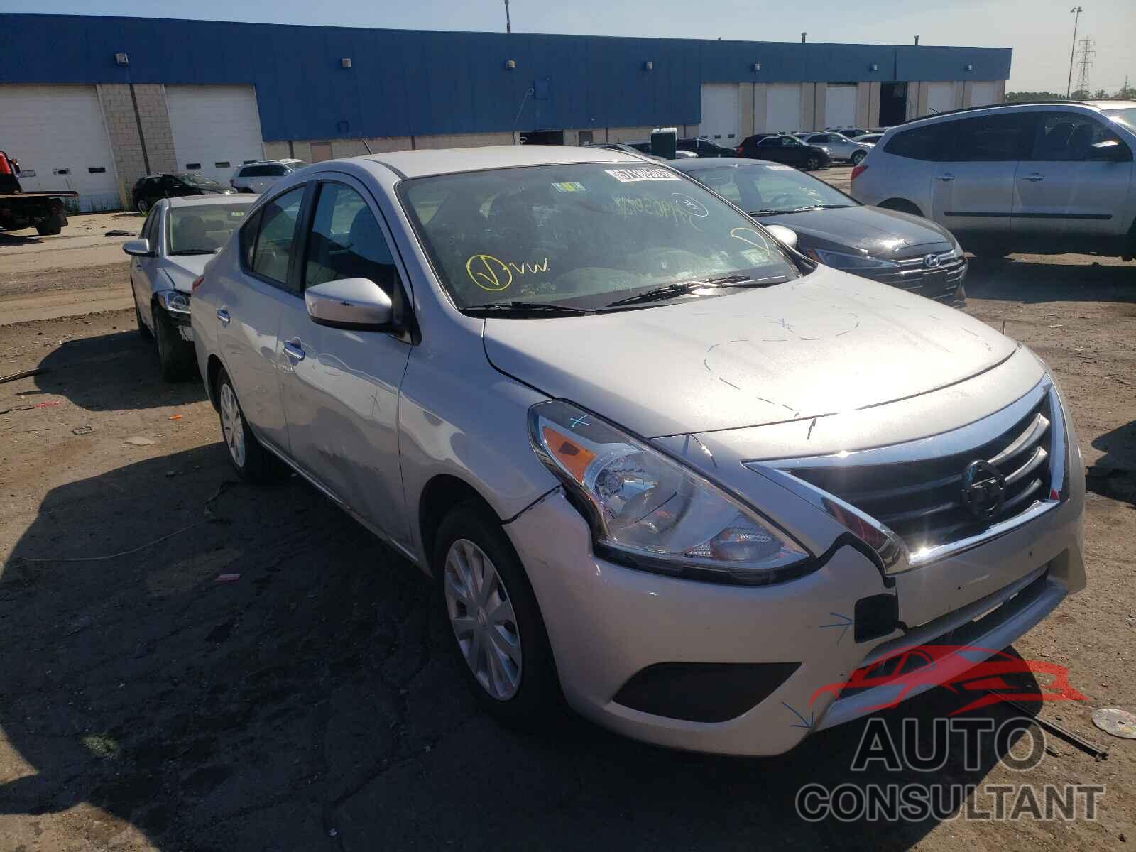 NISSAN VERSA 2019 - 3N1CN7AP5KL865283