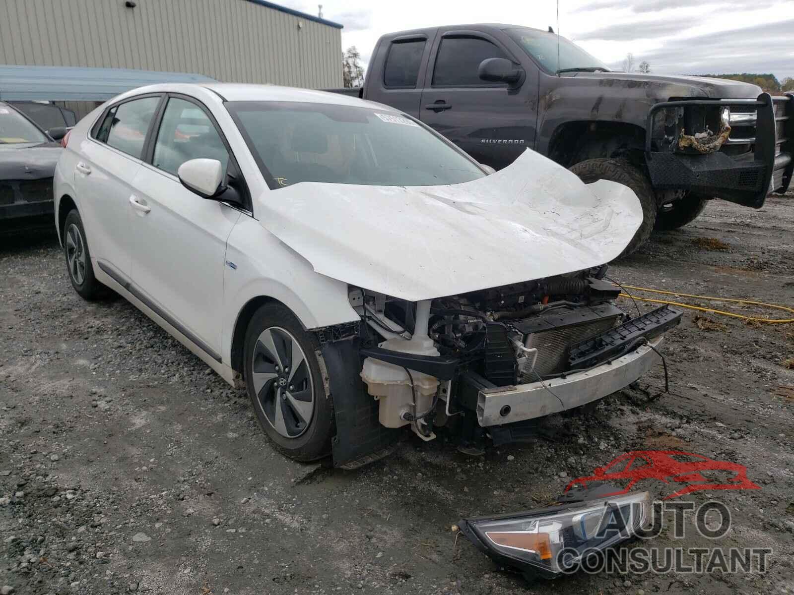 HYUNDAI IONIQ 2017 - KMHC75LC4HU047608