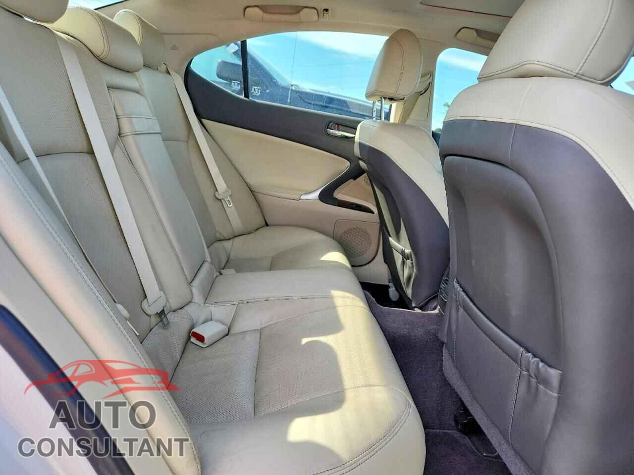 LEXUS IS 2013 - JTHBF5C29D5190423