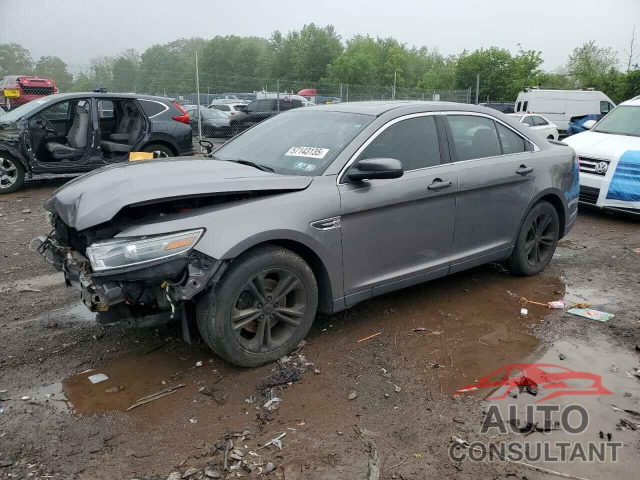 FORD TAURUS 2013 - 1FAHP2E87DG104349