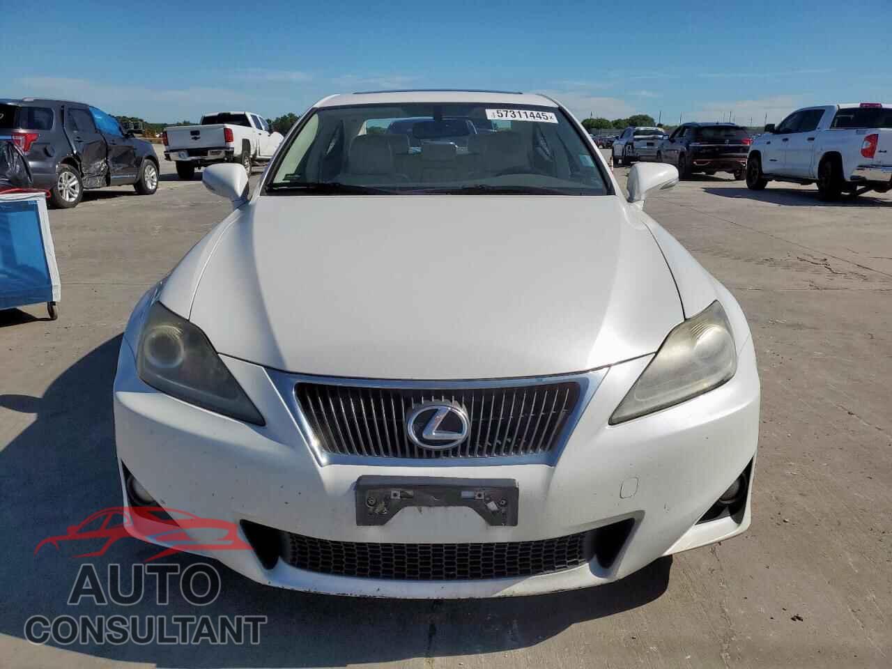 LEXUS IS 2012 - JTHBF5C23C5170120