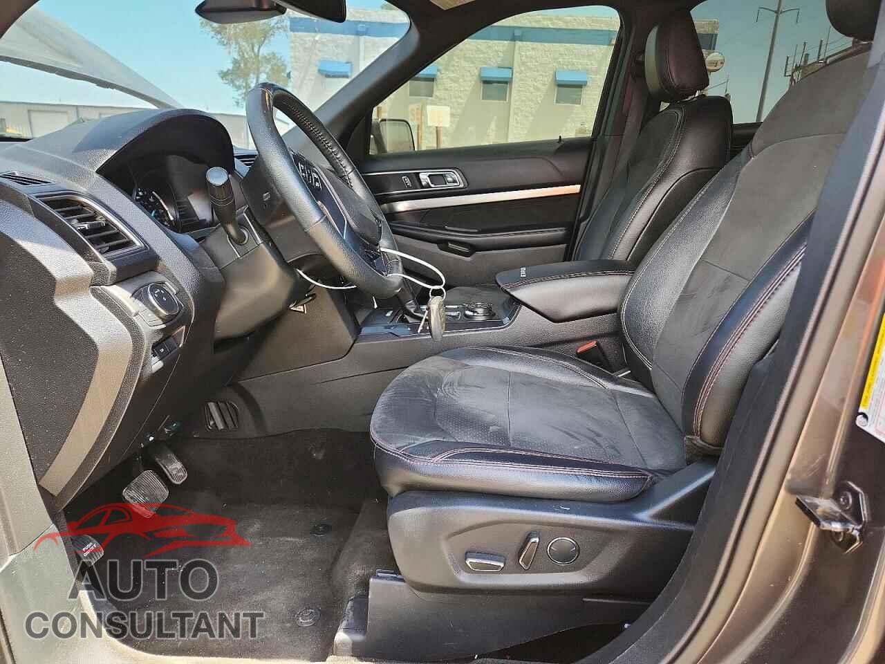 FORD EXPLORER 2018 - 1FM5K8D85JGA97960