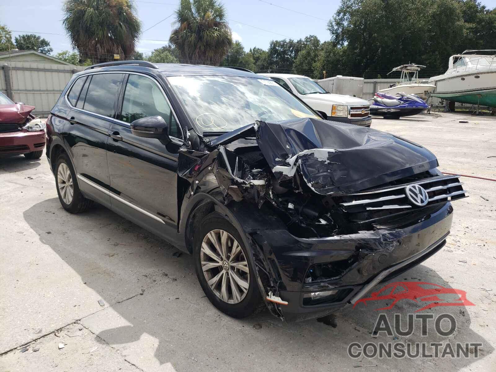 VOLKSWAGEN TIGUAN 2018 - 3VV3B7AX8JM020945