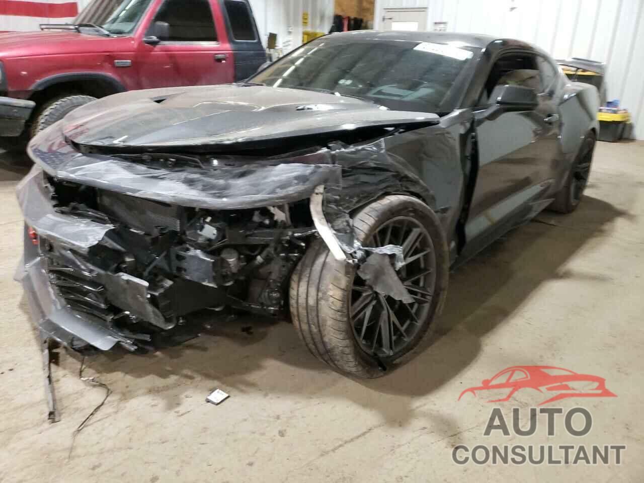 CHEVROLET CAMARO 2018 - 1G1FK1R67J0172585