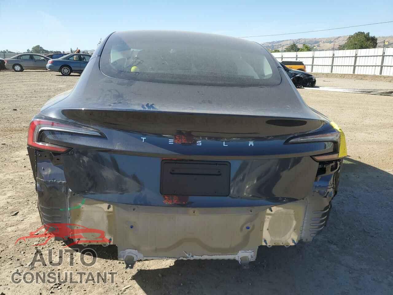 TESLA MODEL 3 2024 - 5YJ3E1EA6RF750135
