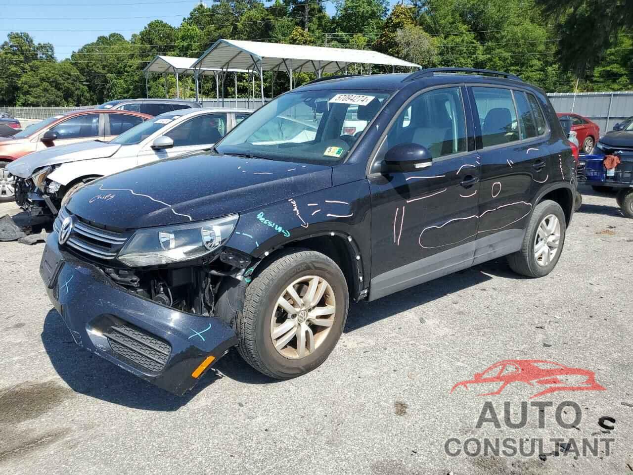 VOLKSWAGEN TIGUAN 2017 - WVGBV7AX8HK013427