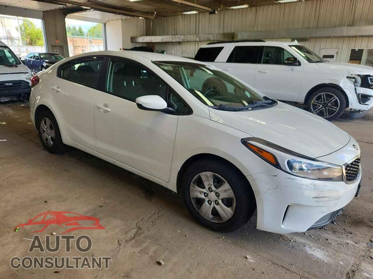 KIA FORTE 2017 - 3KPFK4A78HE158659