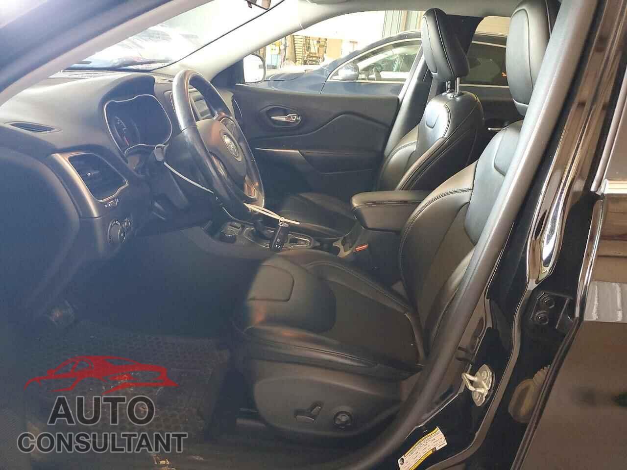 JEEP CHEROKEE 2019 - 1C4PJMLX8KD473345