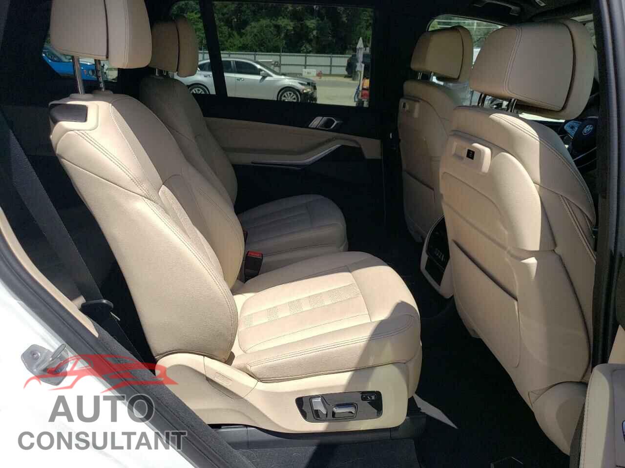 BMW X7 2021 - 5UXCW2C08M9F03894