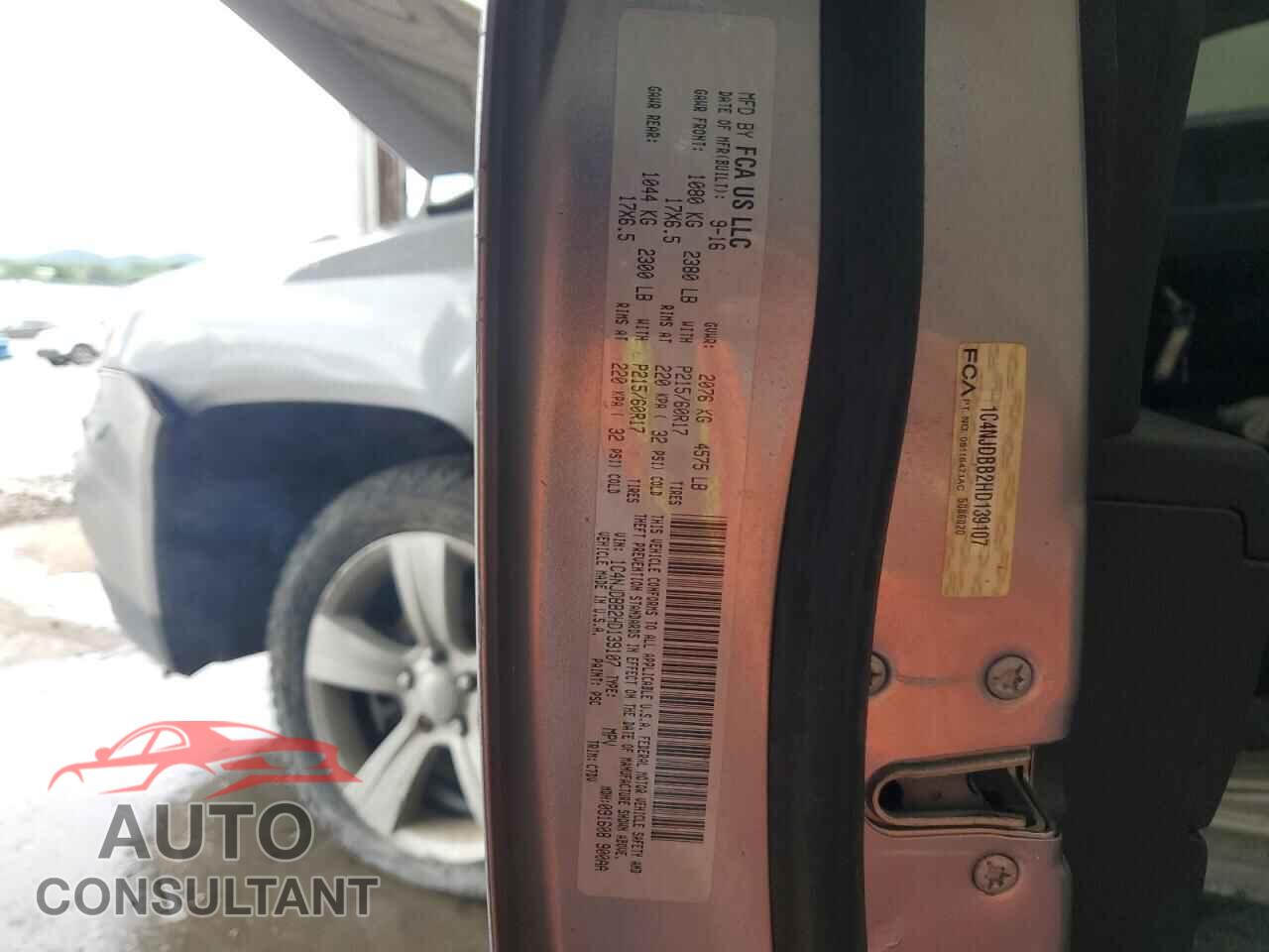 JEEP COMPASS 2017 - 1C4NJDBB2HD139107