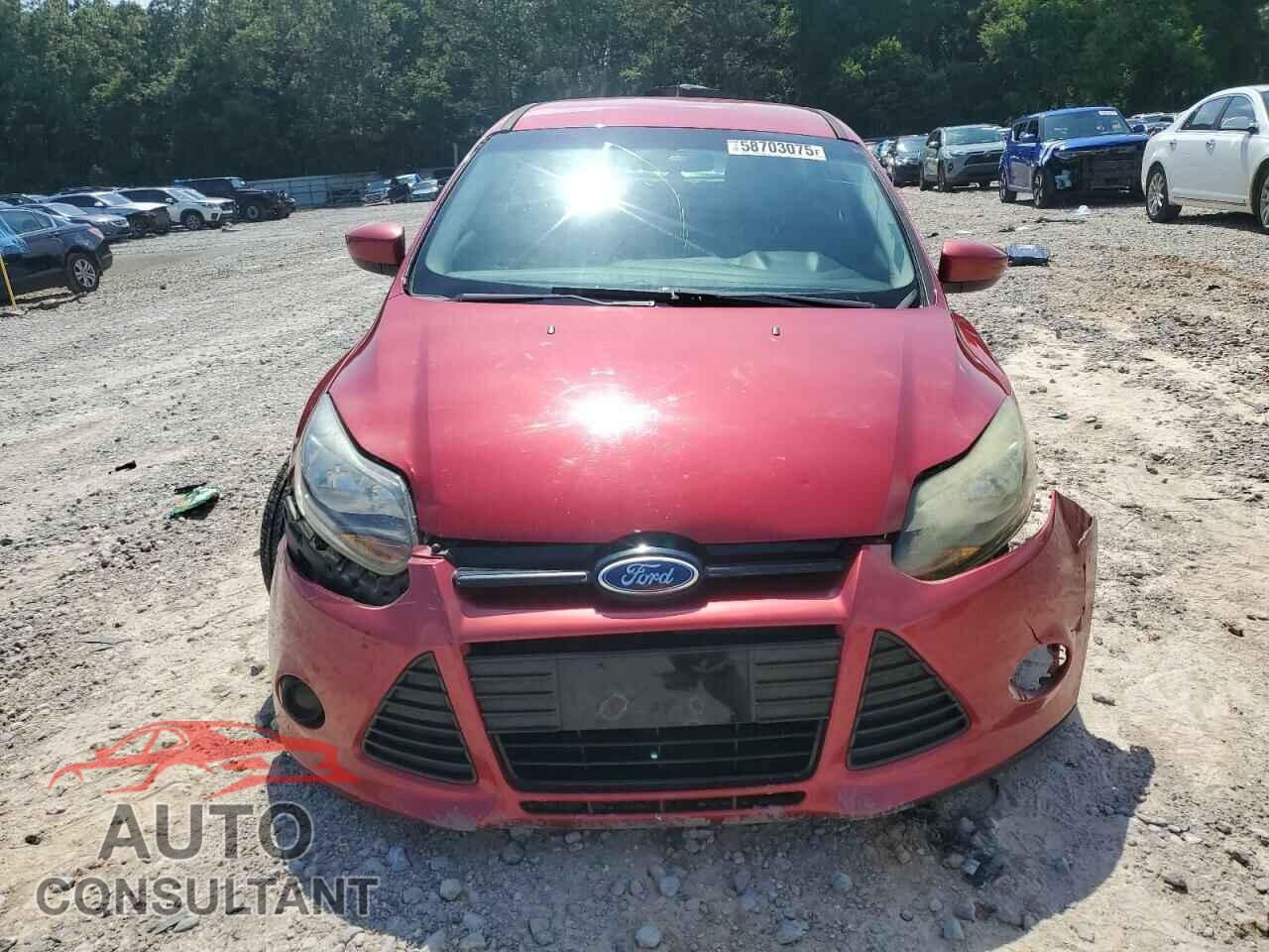 FORD FOCUS 2012 - 1FAHP3K22CL270368
