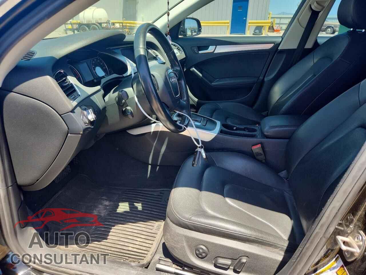 AUDI A4 2012 - WAUBFAFL8CA082392