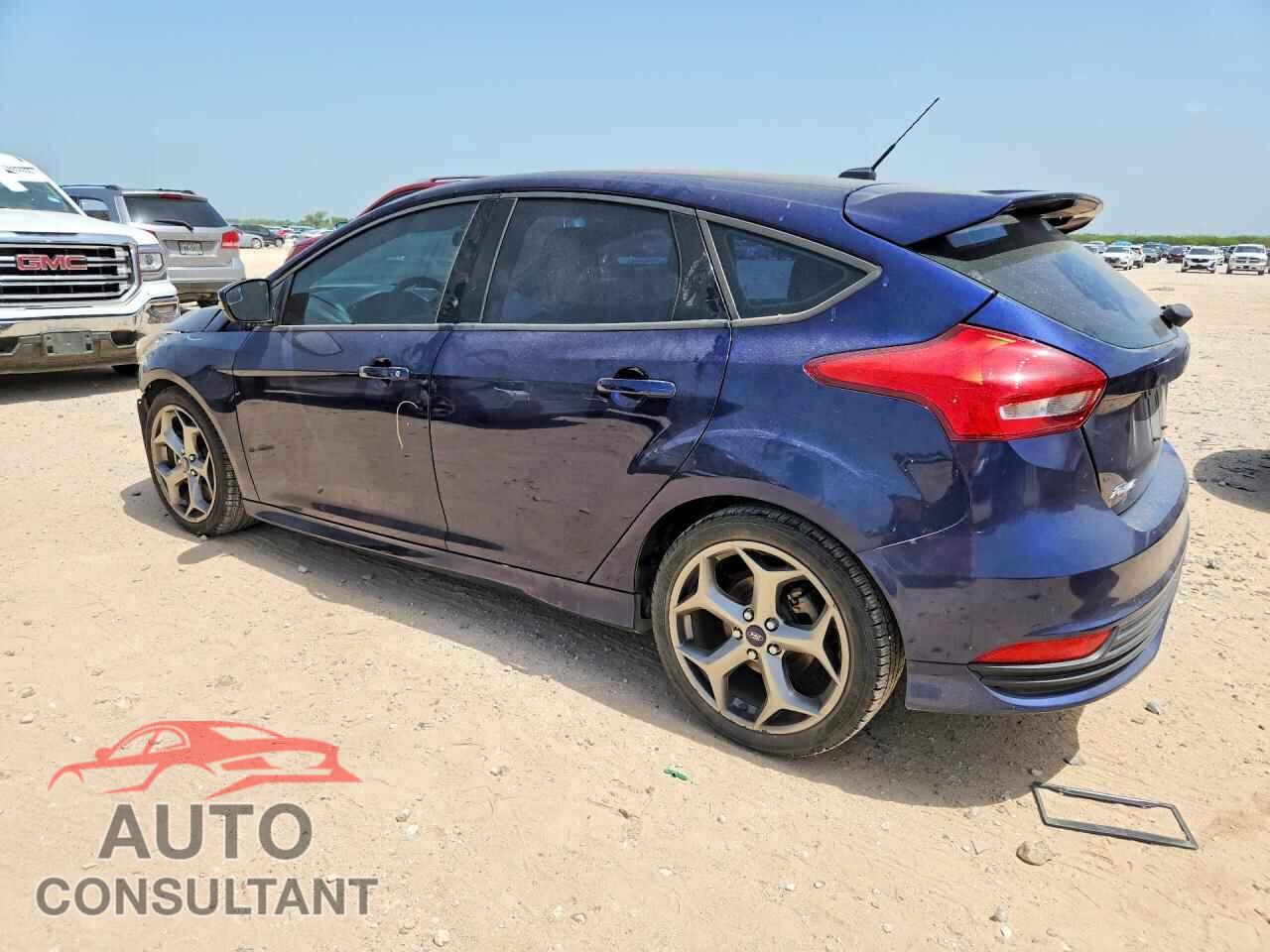 FORD FOCUS 2017 - 1FADP3L90HL347370