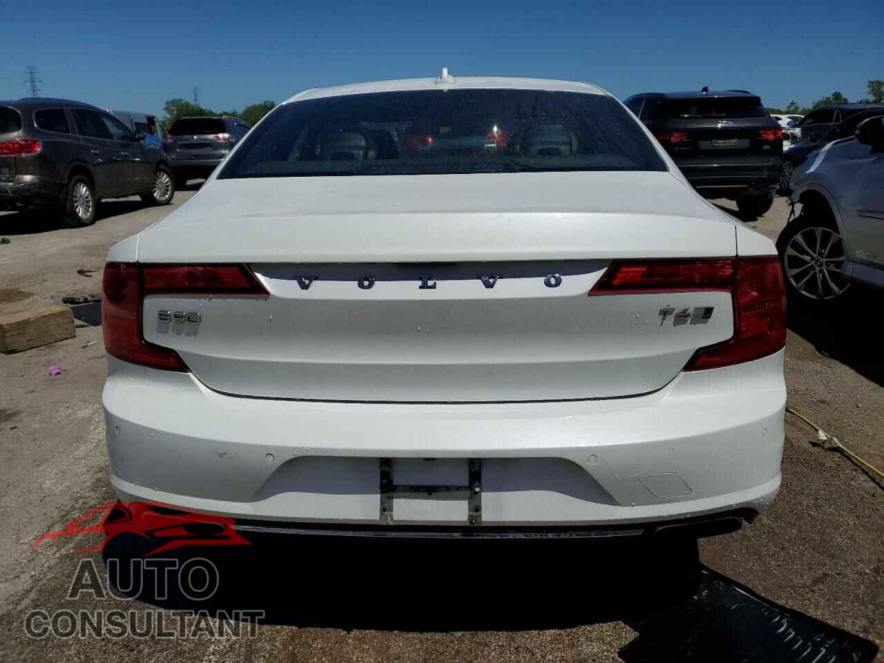 VOLVO S90 2017 - YV1A22ML8H1003002