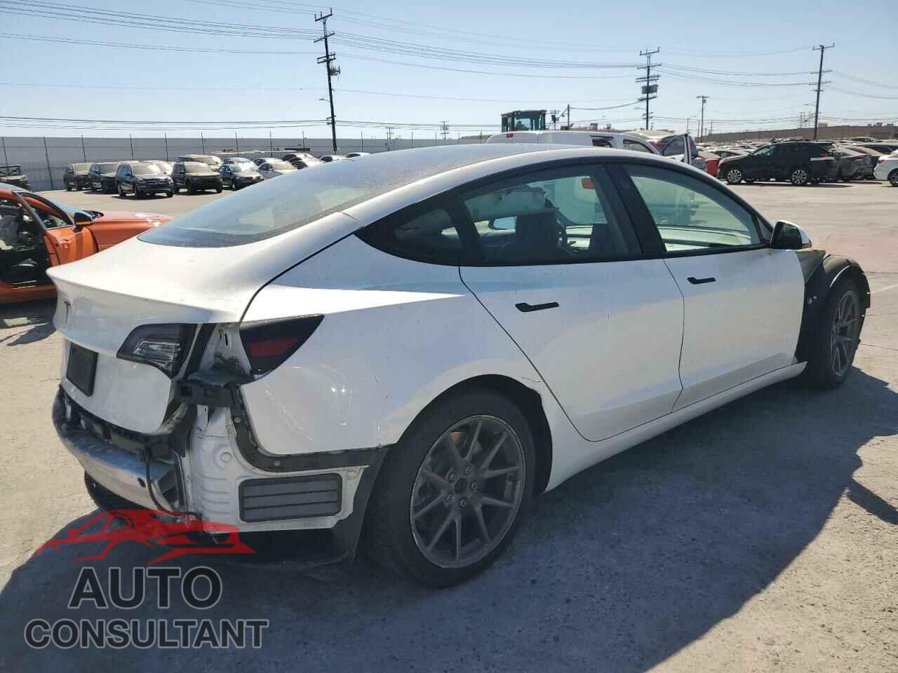 TESLA MODEL 3 2021 - 5YJ3E1EA4MF976215