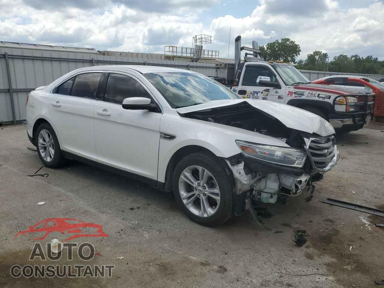 FORD TAURUS 2013 - 1FAHP2E85DG206202