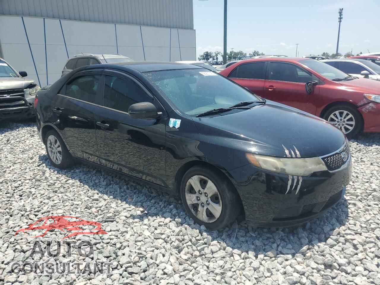 KIA FORTE 2011 - KNAFU4A26B5890643
