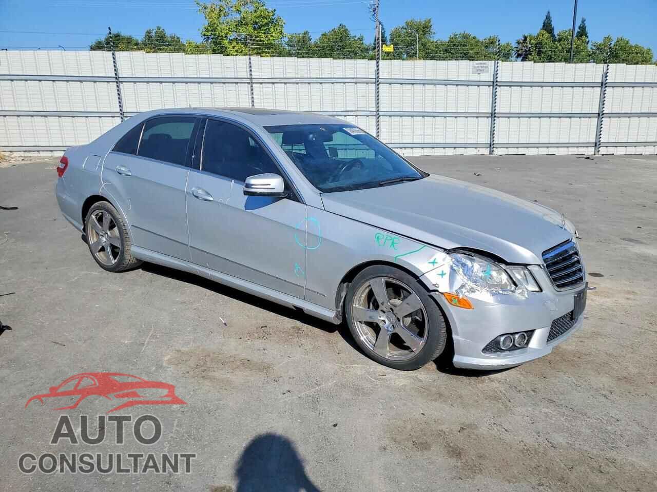 MERCEDES-BENZ E-CLASS 2010 - WDDHF5GB6AA114995