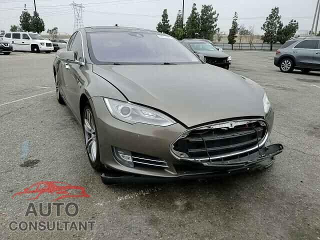 TESLA MODEL S 2015 - 5YJSA1S27FF095046