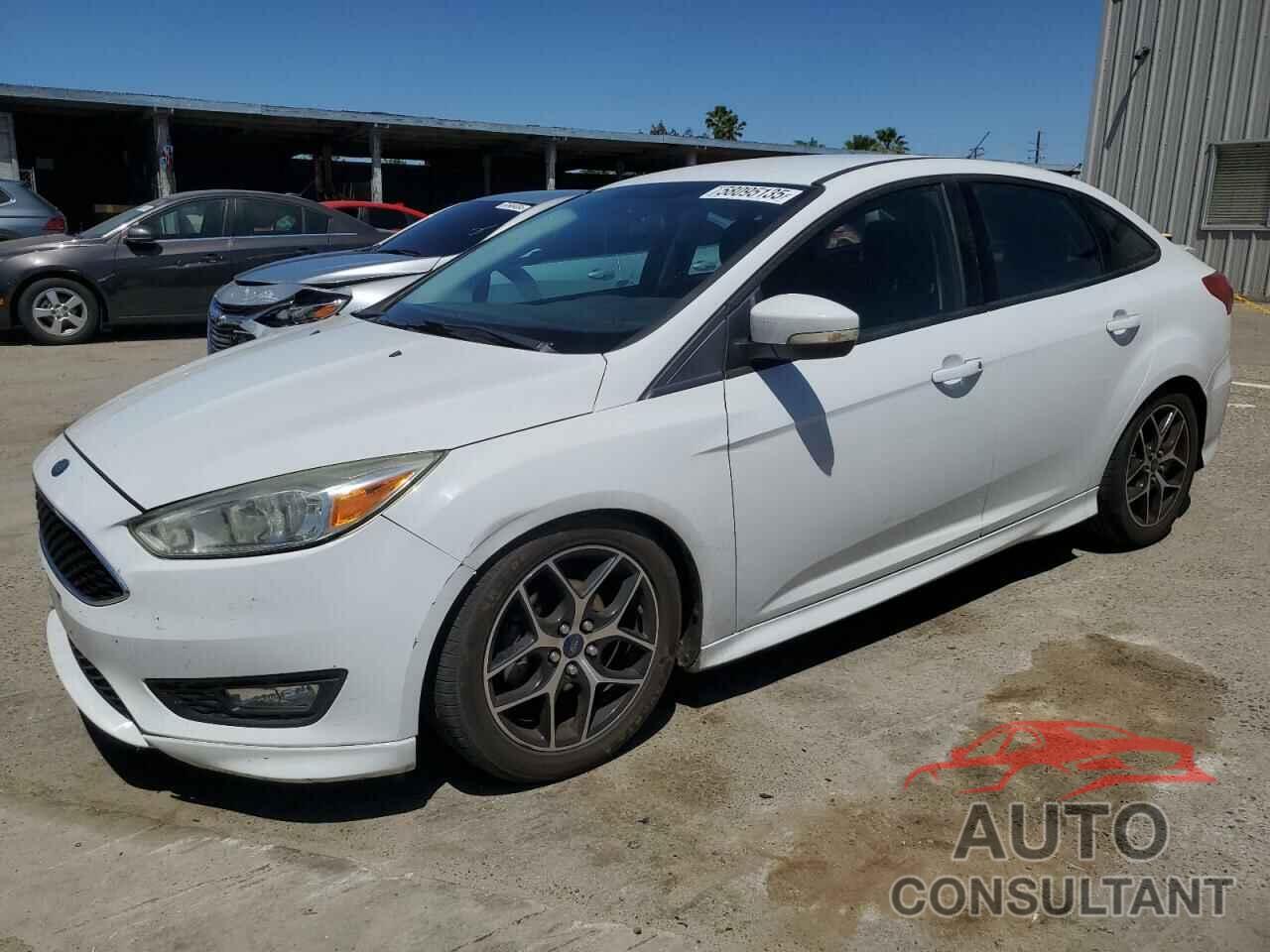 FORD FOCUS 2016 - 1FADP3F22GL329241