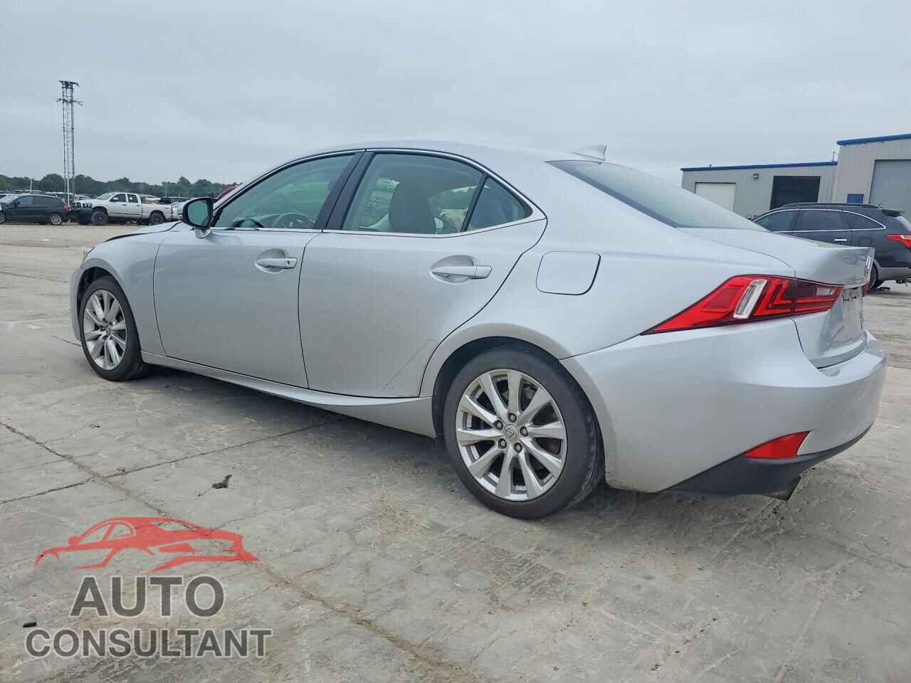 LEXUS IS 2016 - JTHBA1D20G5015908