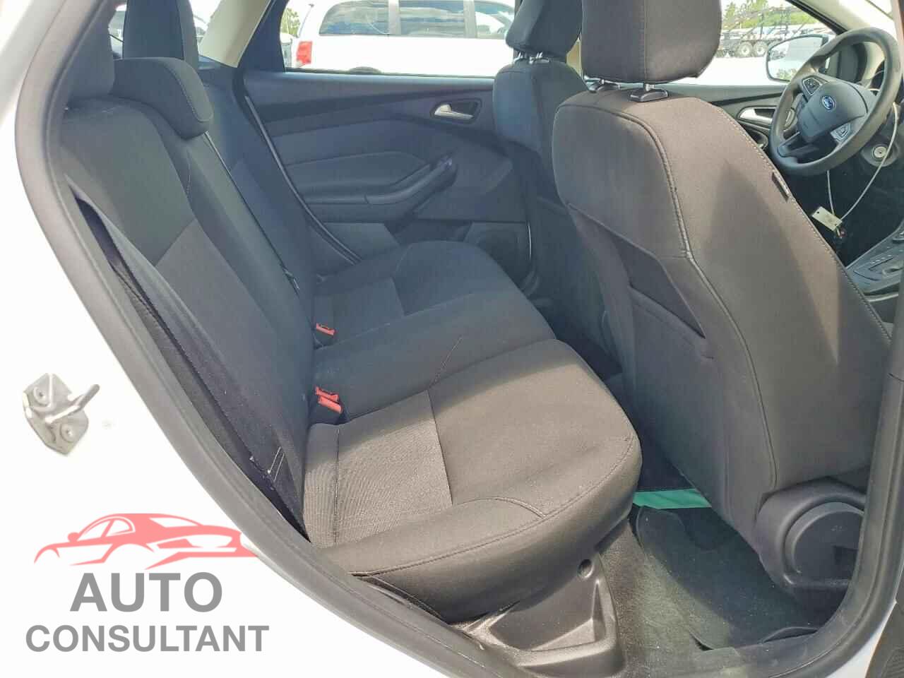 FORD FOCUS 2016 - 1FADP3KE9GL211302