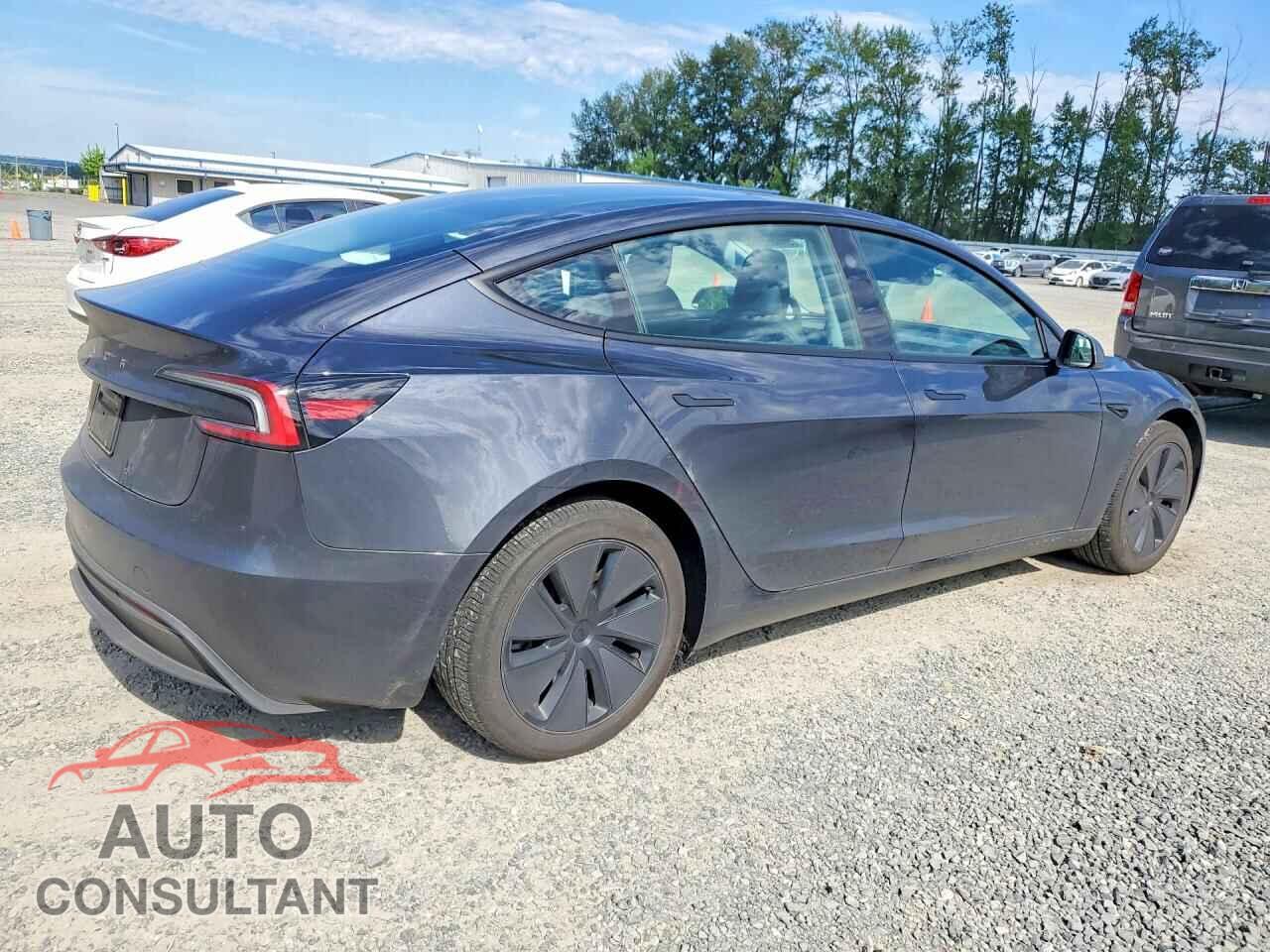 TESLA MODEL 3 2024 - 5YJ3E1EA6RF827148